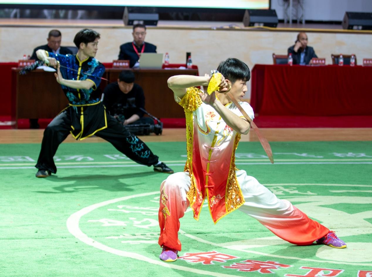 包含战斗中绽放风采，精准传球技术淋漓尽致的词条