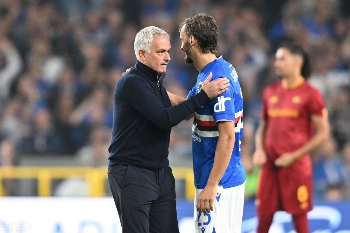 包含桑普多利亚队伍疾风骤雨,豪取三连胜的词条 包含桑普多利亚队伍疾风骤雨,豪取三连胜的词条