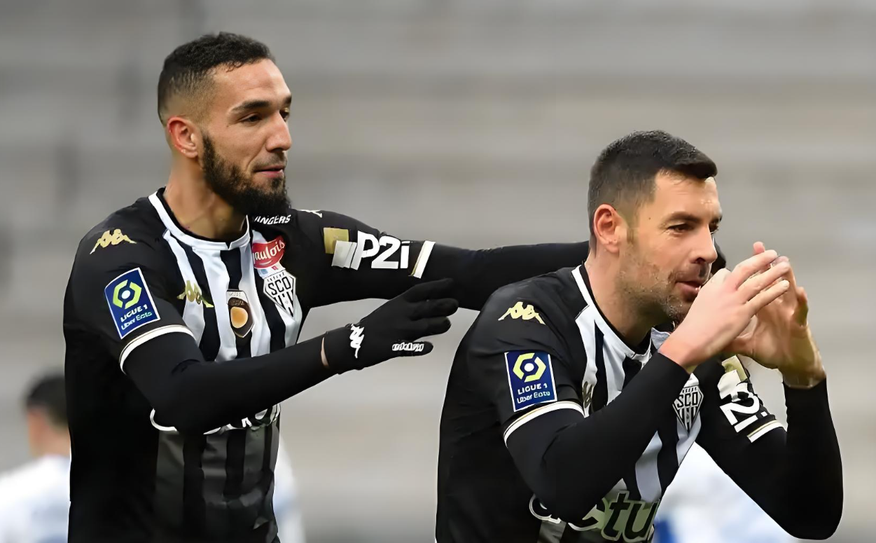 开云官网-里尔主场不敌南特，遭遇连败