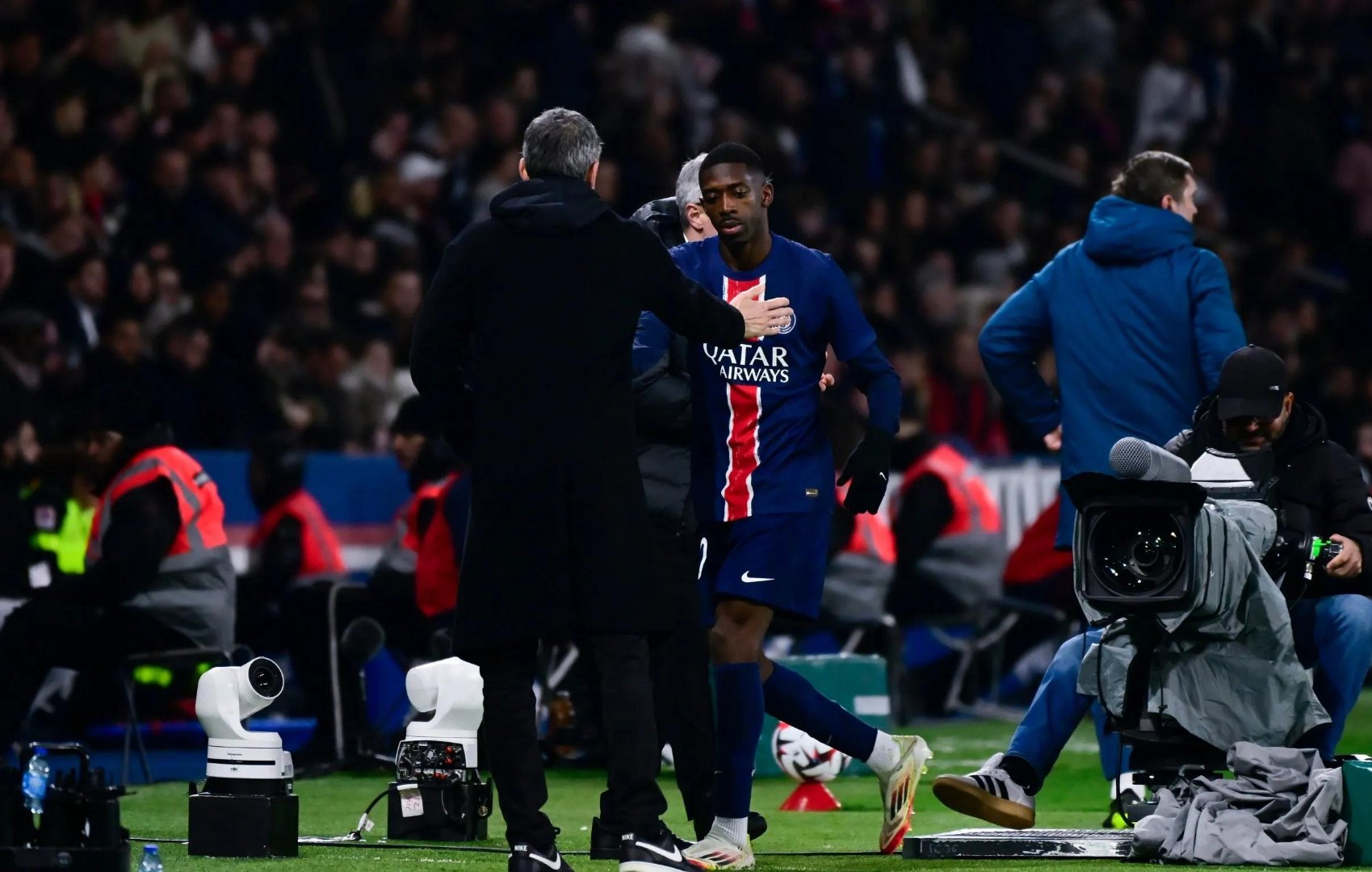 多特蒙德与瓦伦西亚战平,平局收场的简单介绍 多特蒙德与瓦伦西亚战平,平局收场的简单介绍