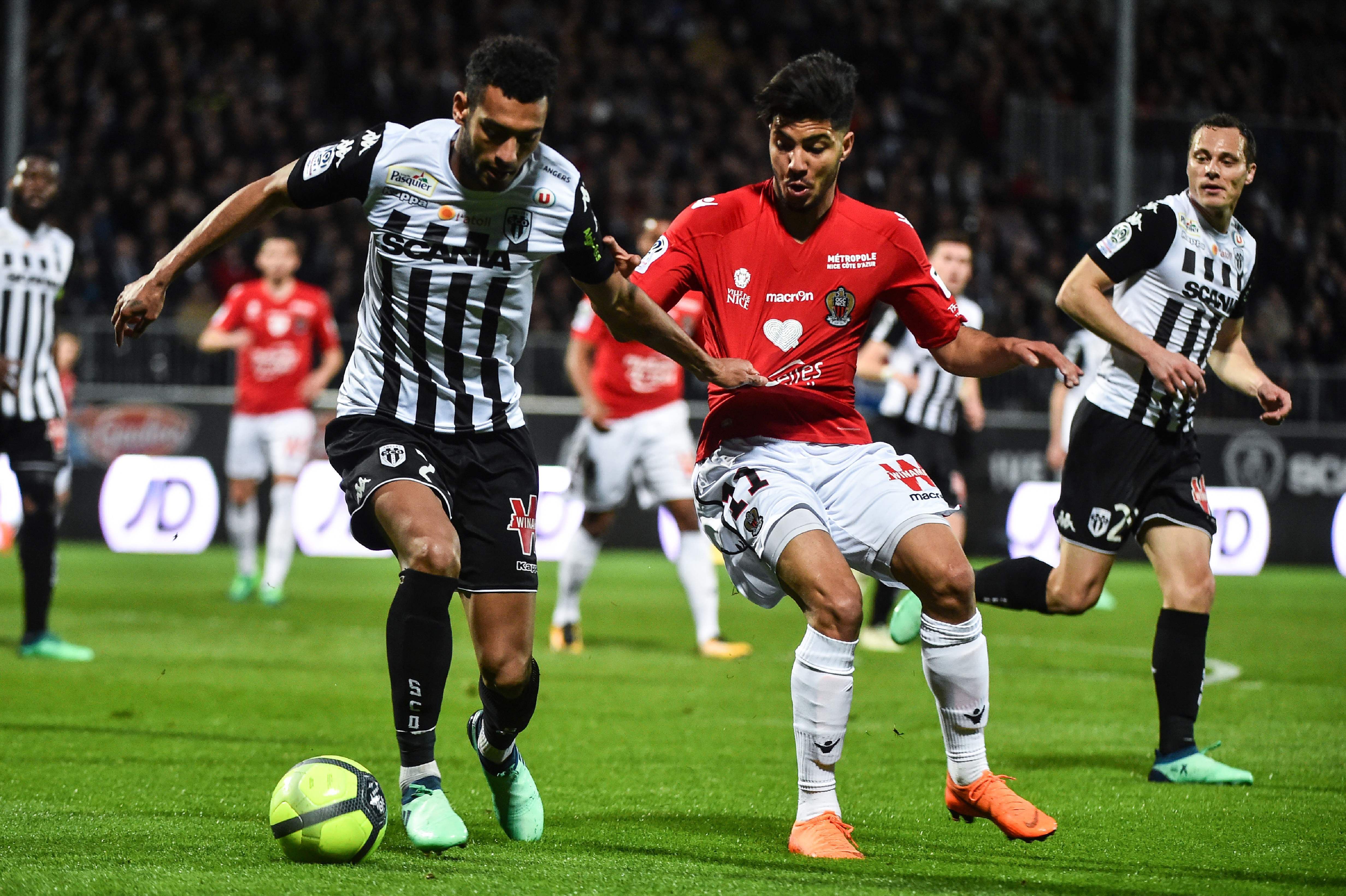 包含巴黎圣日耳曼憾负多特蒙德,遭淘汰的词条 包含巴黎圣日耳曼憾负多特蒙德,遭淘汰的词条