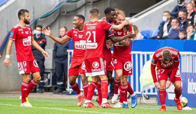 尼斯客场负于摩纳哥,排名继续下滑 尼斯客场负于摩纳哥,排名继续下滑