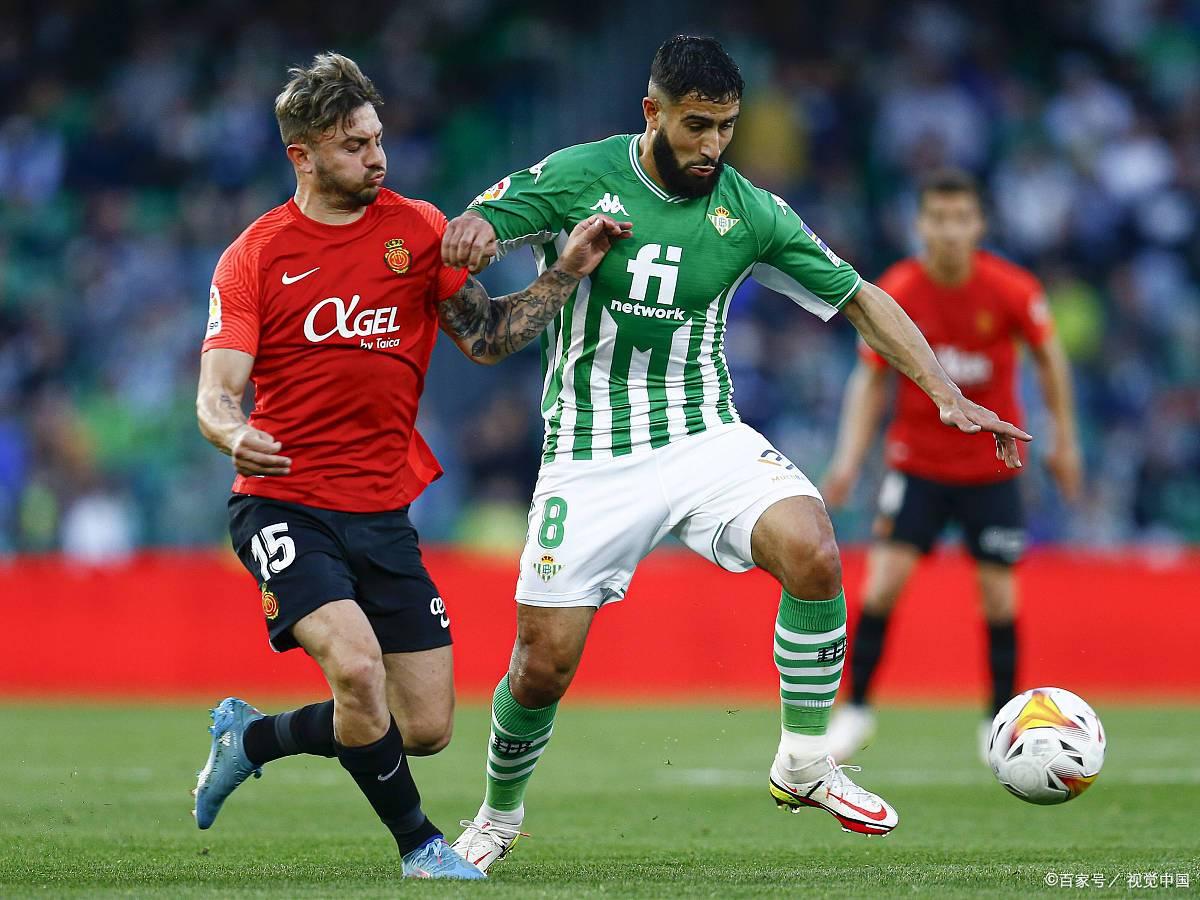 莱比锡红牛逼平多特蒙德,坚持不败势头 莱比锡红牛逼平多特蒙德,坚持不败势头