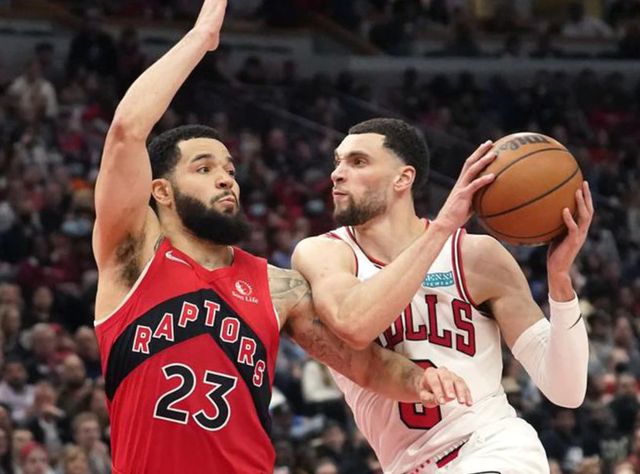 猛龙击败骑士,范弗利特发挥神勇 猛龙击败骑士,范弗利特发挥神勇