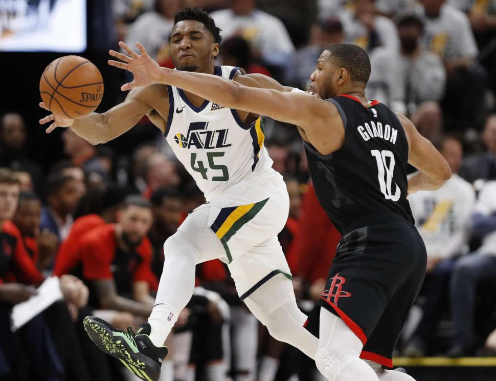 热火踩雷爵士,米切尔35分无法挽救 热火踩雷爵士,米切尔35分无法挽救