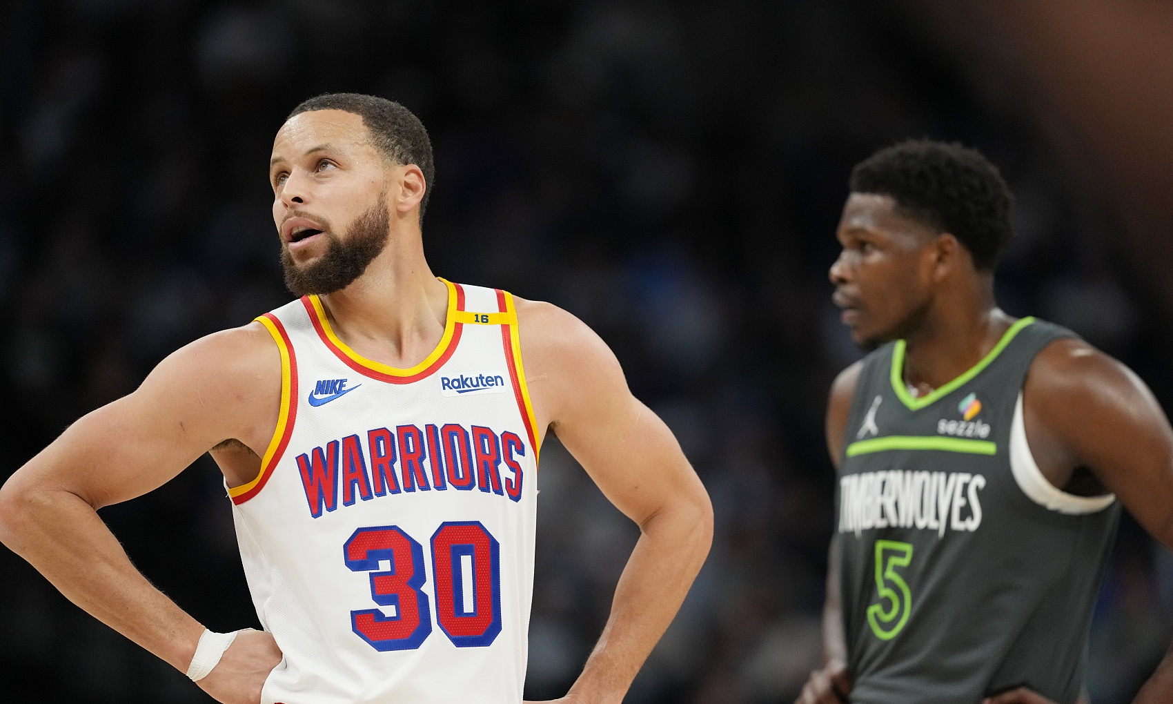 关于尼克斯主场击败黄蜂,止颓势的信息 关于尼克斯主场击败黄蜂,止颓势的信息