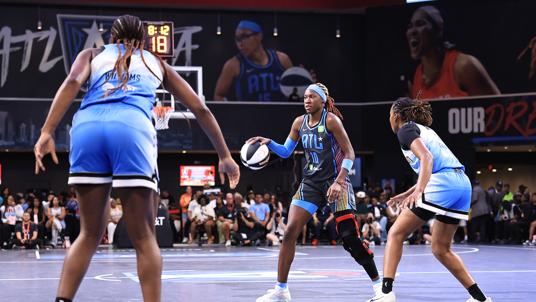 霍华德大号双10率队晋级 霍华德大号双10率队晋级