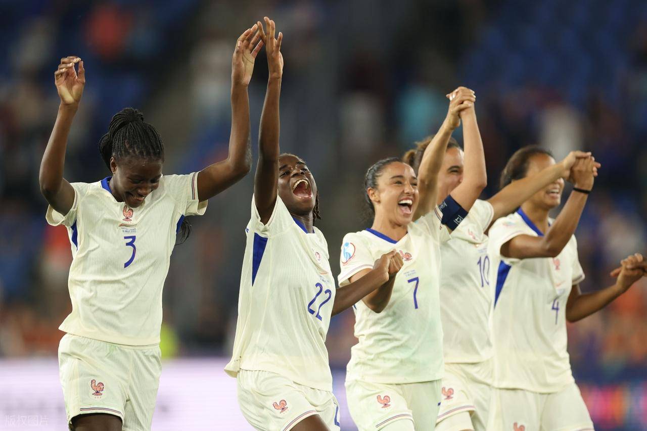 欧洲杯:法国队横扫瑞士队,晋级八强! 欧洲杯:法国队横扫瑞士队,晋级八强!