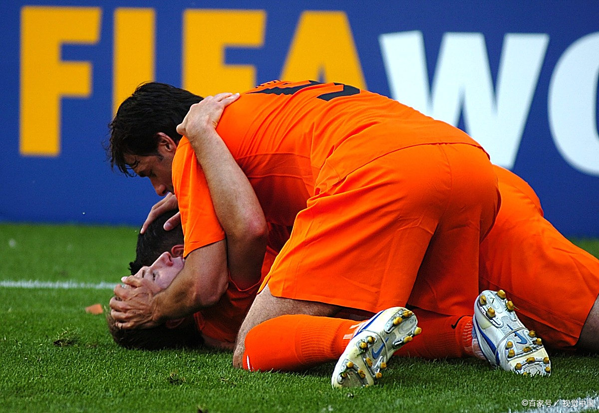 骑士负于尼克斯，勒布朗表现平平