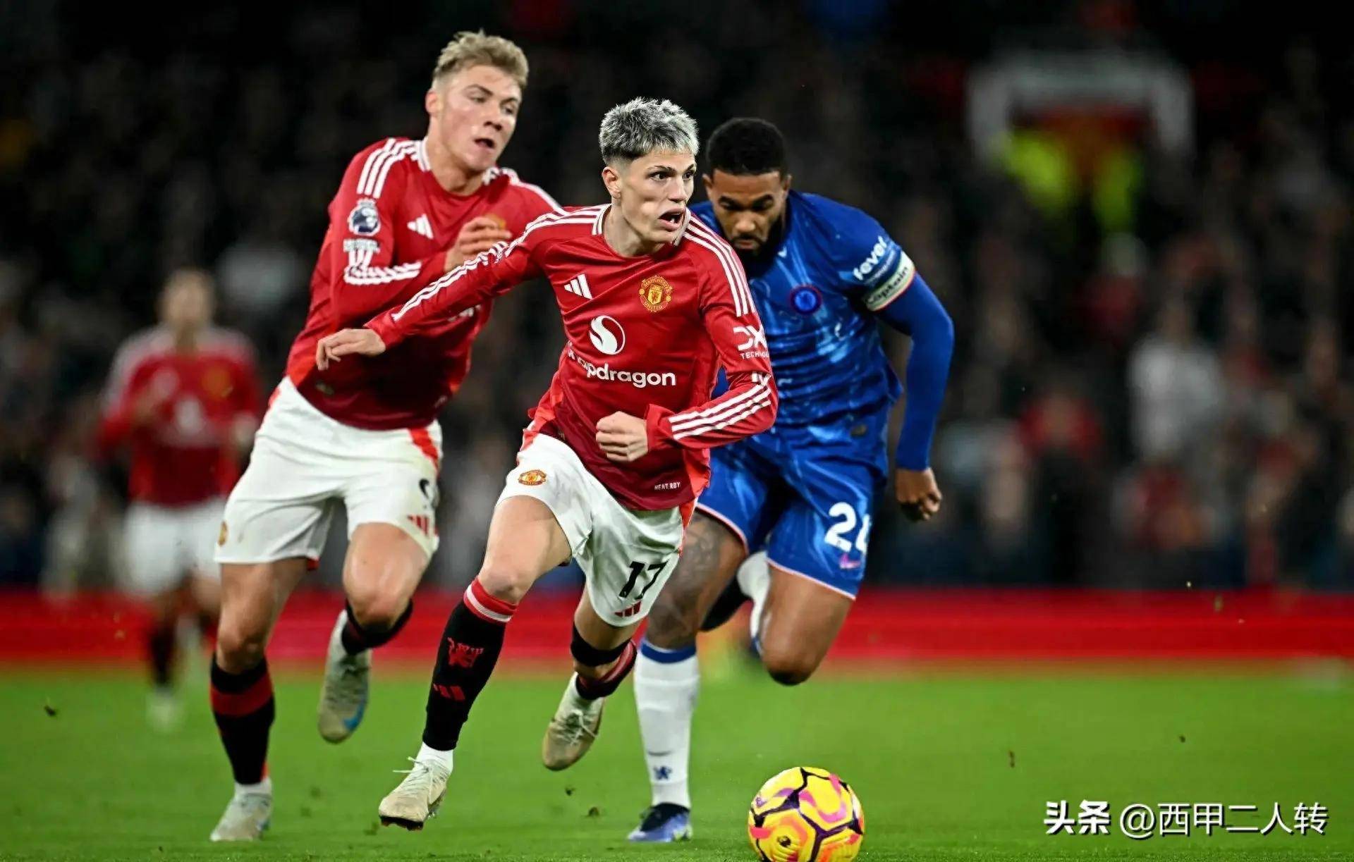 包含曼联主场3-2逆转切尔西，迎来开门红的词条